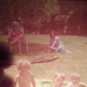 Meet your Posher, Rena